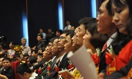 Dư luận đòi hỏi việc xét phong GS, PGS cần chặt chẽ và tiệm cận với các tiêu chuẩn của quốc tế. Ảnh minh họa: VietnamNet.