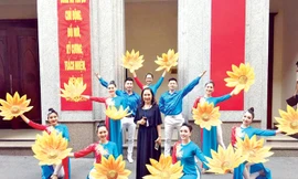 Chuyện Mùi Chèo 'chịu chơi'