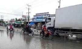 Làm đường không cống thoát nước