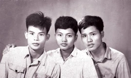 Nguyễn Văn Thạc, Nguyễn Nam Hải, Ðặng Trực Ngôn- những bạn thời sinh viên .