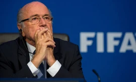 Chủ tịch FIFA Sepp Blatter đã bị Ủy ban đạo đức FIFA đình chỉ chức vụ. Ảnh: Sky Sports