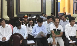 Luật sư của VietinBank đề nghị xem xét cho các cựu cán bộ Navibank. Ảnh: Tân Châu.