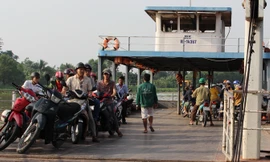 Phớt lờ quy định mặc áo phao