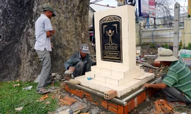 Cây di sản, bia không “di sản”