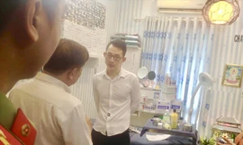 Ông Đạt khi làm việc với cơ quan chức năng.