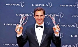 Federer thể hiện phong độ cao ở tuổi 36.