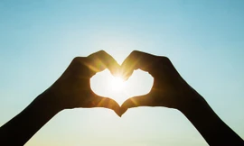 Không có tình yêu “sét đánh” 