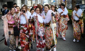 Ngày hội Tuổi thành niên.