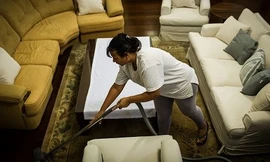 Nữ giúp việc ở UAE chạy trốn ngoạn mục