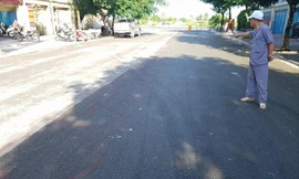 Người dân phản đối việc hạ ngầm vì lo ngại vừa mất an toàn vừa làm hỏng đường.