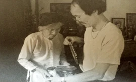 Đoàn Văn Cừ: Từ chợ quê đến... vợ quê