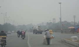 Bán hàng dưới lòng đường