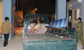 Một số học viên đã được đưa trở lại trung tâm. Ảnh: Người lao động