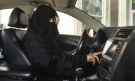 Nữ doanh nhân A Rập Xêút.