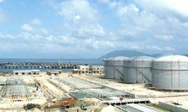 Triển khai nhà máy sản xuất nhựa đường tại Vũng Rô