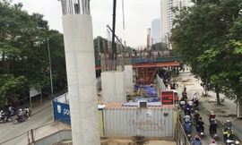 Dự án đường sắt Nhổn-ga Hà Nội ngoài bị chậm hơn 2 năm còn đội giá trên 78%. Ảnh: Anh Trọng