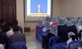 Hội Thánh Đức Chúa Trời trong một buổi hành lễ.