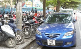 Thời gian tới Sở GTVT Hà Nội sẽ bố trí thêm 300 điểm đỗ xe ở lòng đường