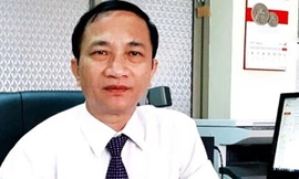 TS Hoàng Ngọc Vinh