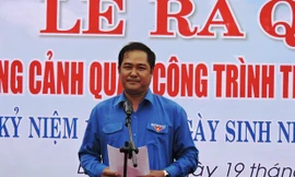 Anh Y Nhuân Byă-Bí thư Tỉnh đoàn phát biểu tại buổi lễ