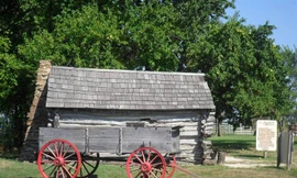 Ngôi nhà nhỏ trên thảo nguyên