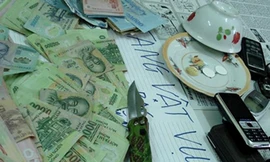 Bài bạc kinh hoàng trong giới showbiz Việt