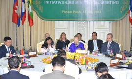 Các nước ASEAN cần duy trì và củng cố đoàn kết