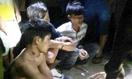 Các đối tượng đuổi đánh tài xế vì không nhường đường