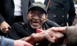 Cựu chiến binh Frank Levingston.