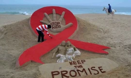 Có khoảng 2,09 triệu người Ấn Độ sống chung với HIV / AIDS.