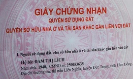 Buộc dân đóng 5,7 tỷ đồng thuế đất, nhiều cán bộ bị kỷ luật