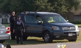 Cảnh sát có mặt tại hiện trường sự cố đáng tiếc.