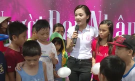 Bị Trấn Thành hỏi xoáy, người đẹp HHVN bối rối