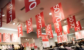 Bí quyết mua sắm khôn ngoan trong mùa lễ hội cuối năm cho các "tín đồ săn sale"