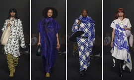 Màn chào sân của Giám đốc sáng tạo mới Daniel Lee giúp show Burberry hút trọn spotlight