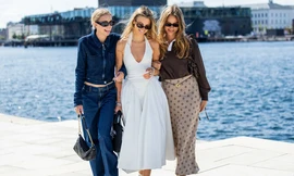 Vào những ngày nóng và ẩm nhiều, nên mặc gì để thoải mái mà vẫn điệu đà?