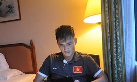 Công Vinh tính 'bỏ' bóng đá để học Đại học