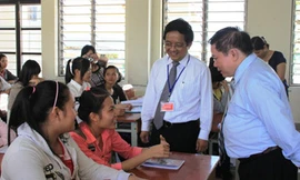 Kiểm soát chặt vật dụng thí sinh mang vào phòng thi