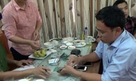 Lê Duy Phong khi bị bắt quả tang.