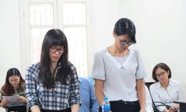 Lisa Nguyen và Jennifer Nguyen tại tòa ngày 6/8.