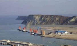 Cảng nước sâu Gwadar của Pakistan được bàn giao cho Trung Quốc