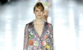 Sắc xuân tràn ngập sàn thời trang