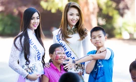 Jennifer Chung mặc áo dài duyên dáng đón trung thu bên Mỹ