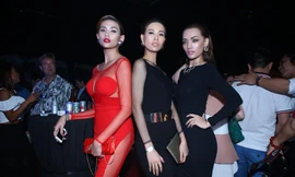 Hoàng Yến, Thanh Hoài, Cù Ngọc Quý gợi cảm đi xem liveshow của Shane Filan tại TP.HCM tối 16/9.