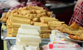 Cách nhận biết đậu phụ có thạch cao, nhiễm nấm