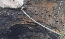 Lại xuất hiện 'hố tử thần' lớn