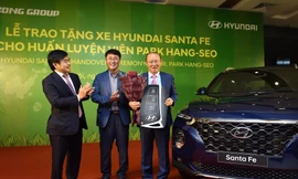 HLV Park Hang-seo được tặng ôtô hơn 1 tỷ đồng