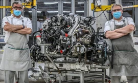 Xuất xưởng động cơ V8 6.75L cuối cùng của Bentley