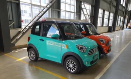 Ôtô hai chỗ ngồi đang 'gây sốt' có gì đặc sắc?