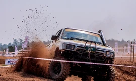 Video cận cảnh những pha vượt địa hình tại VOC 2019